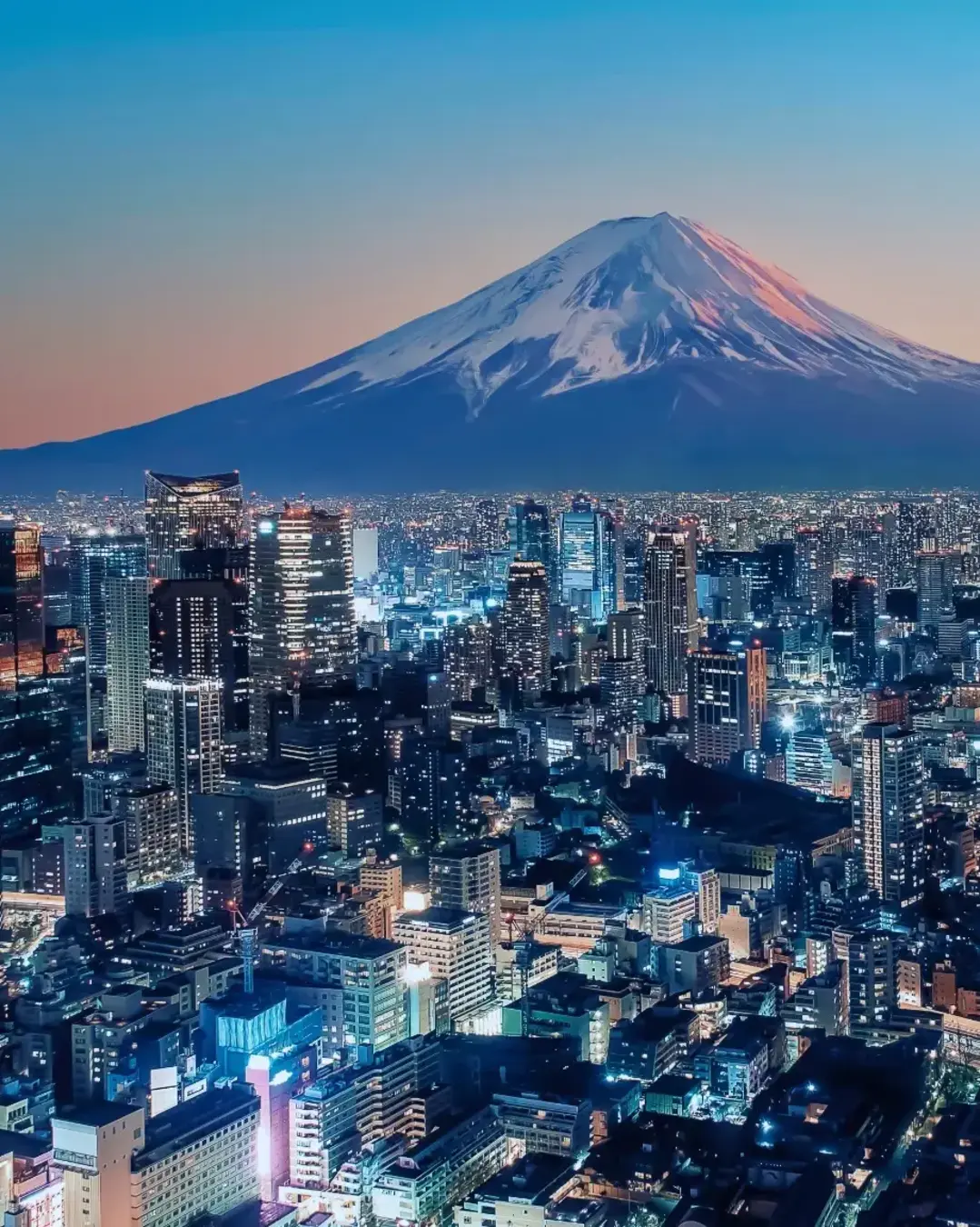 Beautiful sunset mountain backdrop in Tokyo