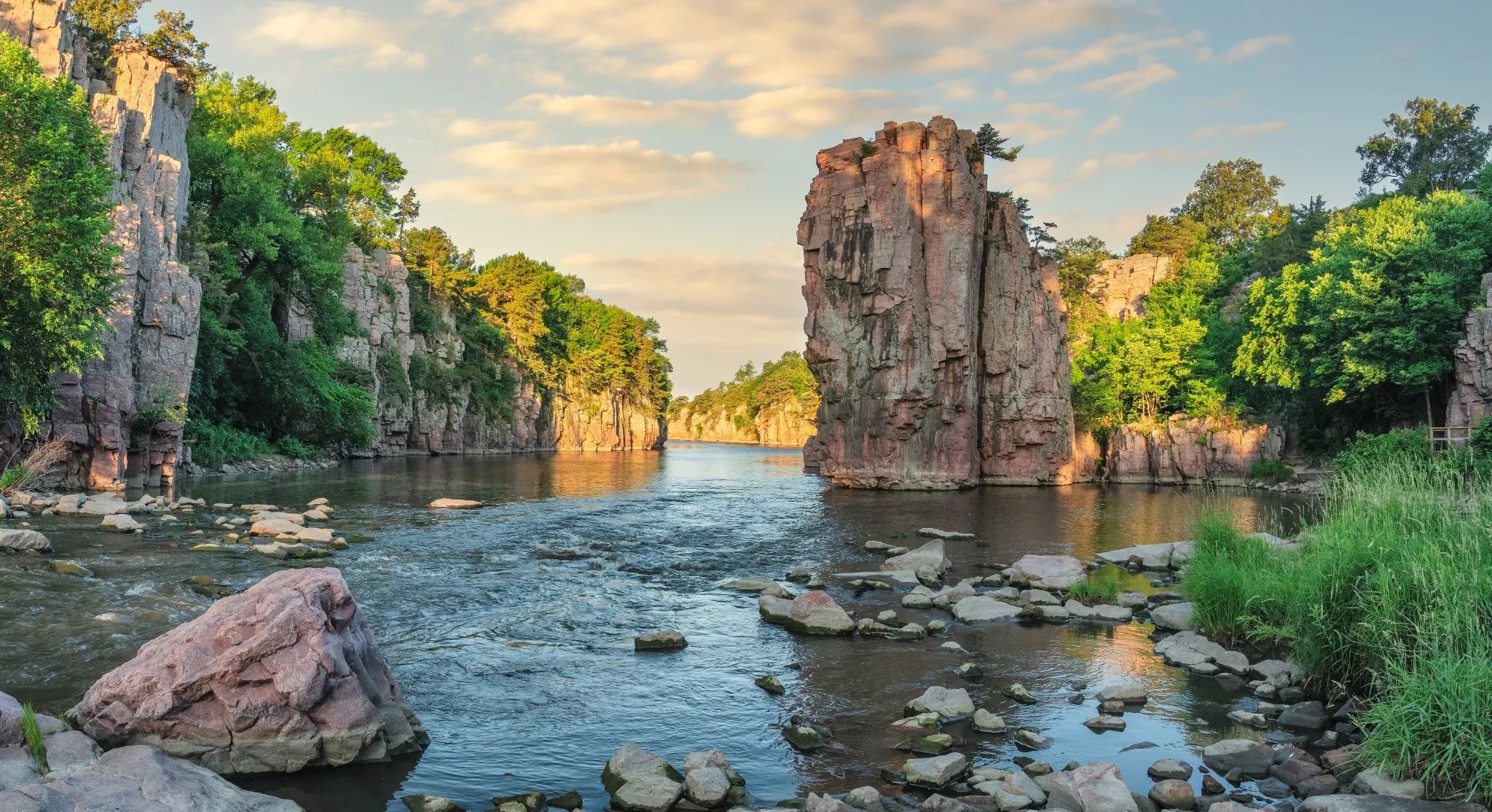 Picturesque Palisades State Park in South Dakota - Split Rock Creek - near Sioux Falls.
