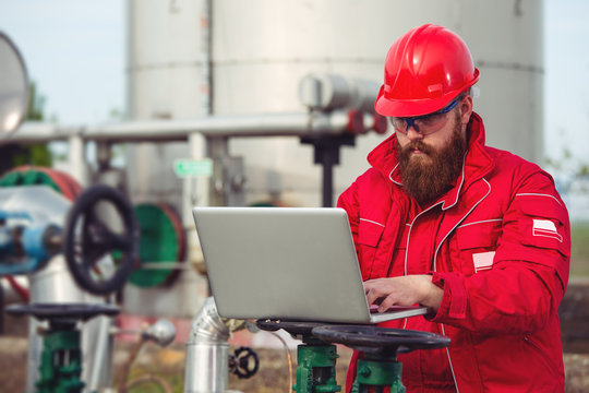 Engineer wearing safety helmet in the lab