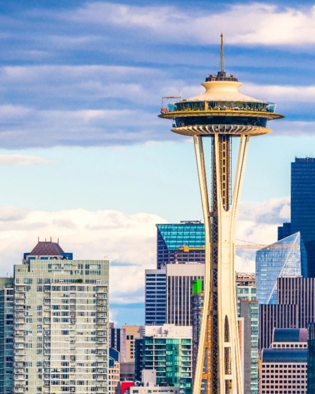 Seattle skyline at Sunset focused on the Space Needle
