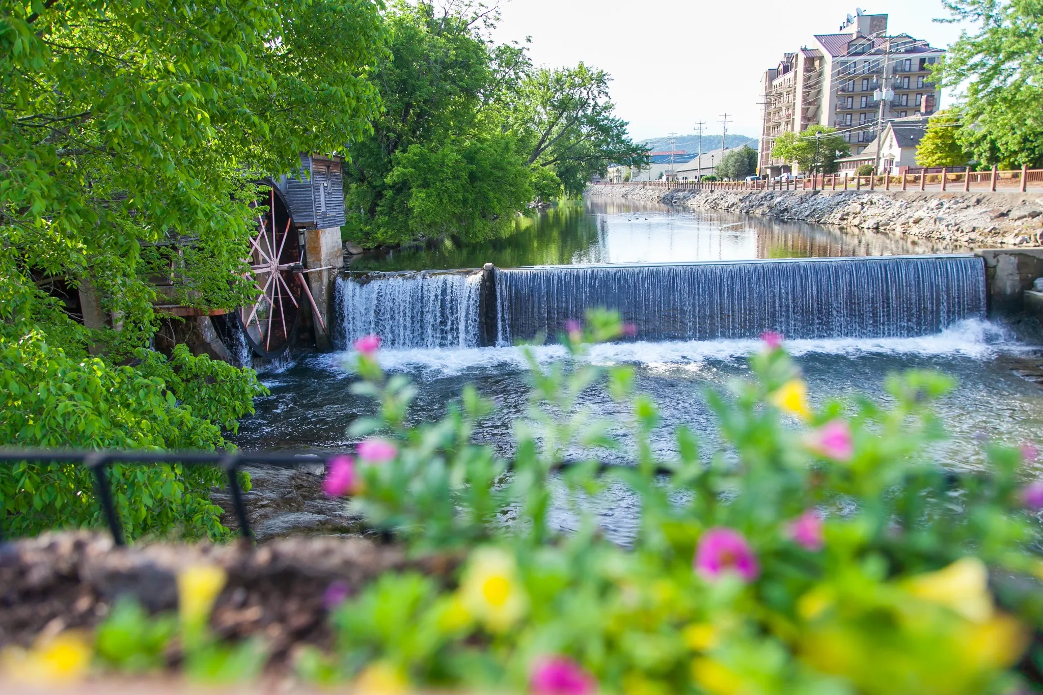 The Old Mill, is a historic gristmill in the U.S. city of Pigeon Forge