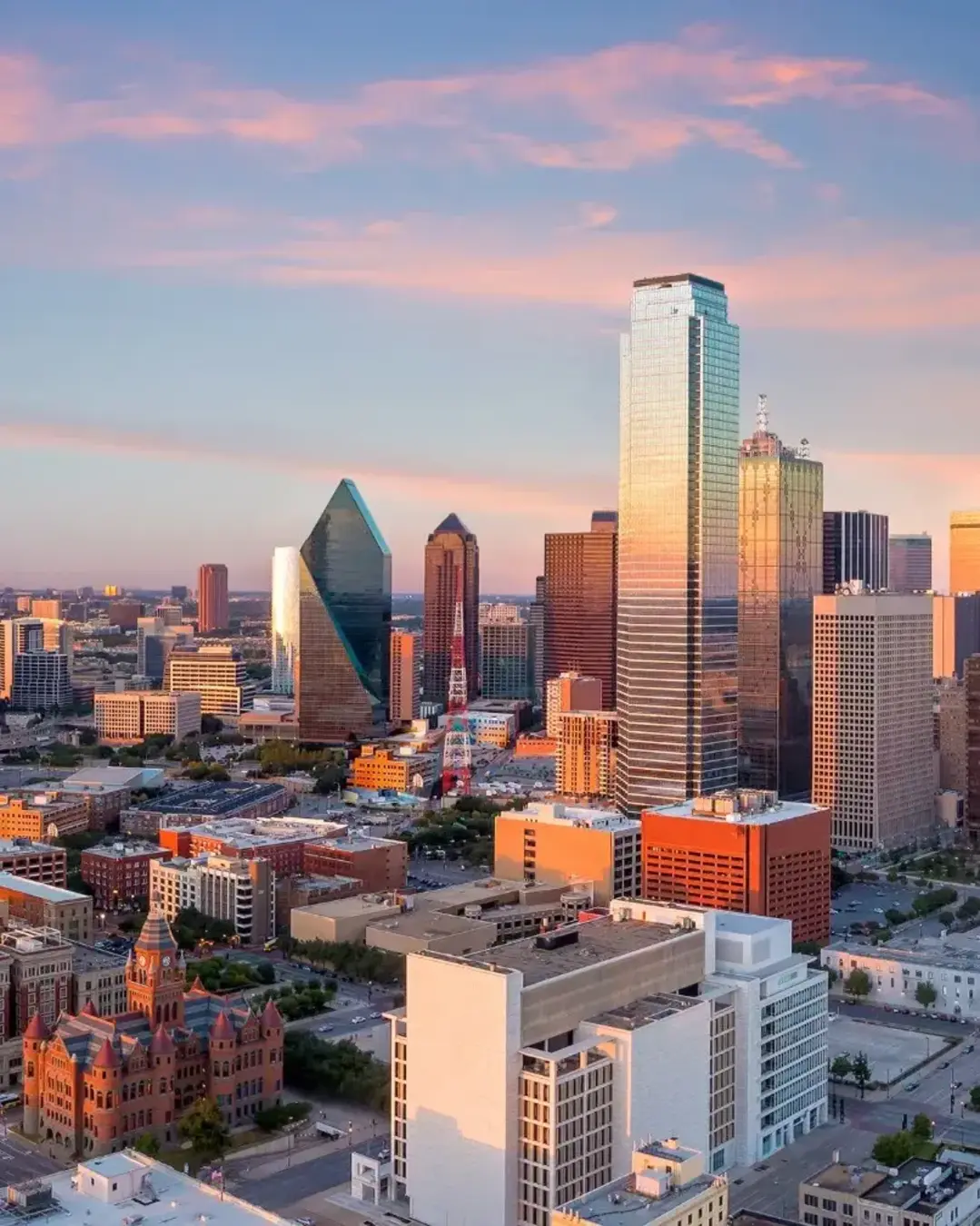 dallas texas skyline in the morning
