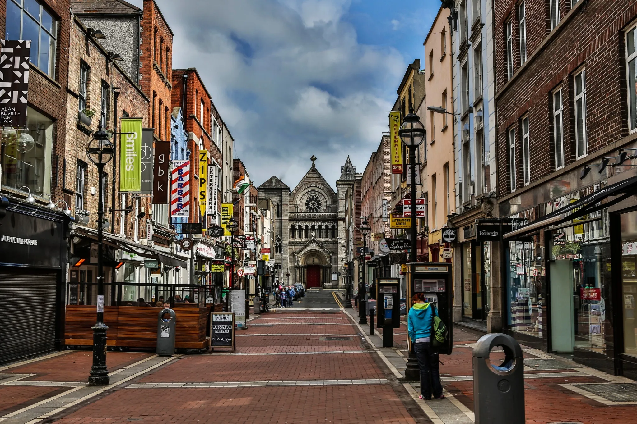 Anne Street South, looking toward St. Ann’s Church Dublin Ireland