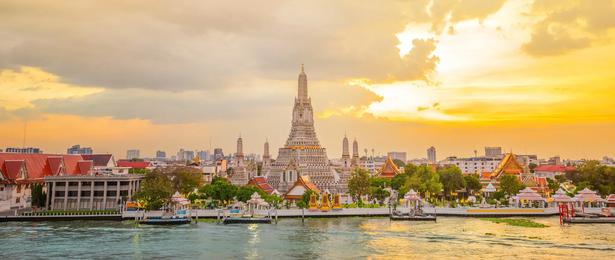 Wat Arun panorama view at sunset, A Buddhist temple in Bangkok, Thailand, Wat Arun is one of the most well known of Thailand's landmarks