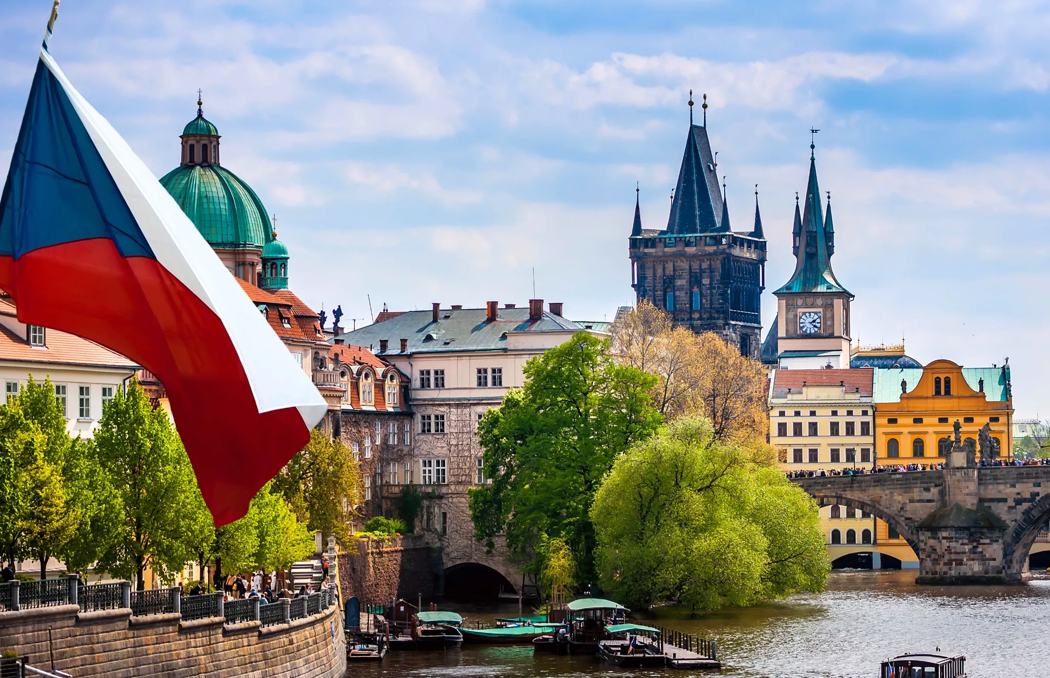Prague is the capital of the Czech Republic, the European state. Historical sights.