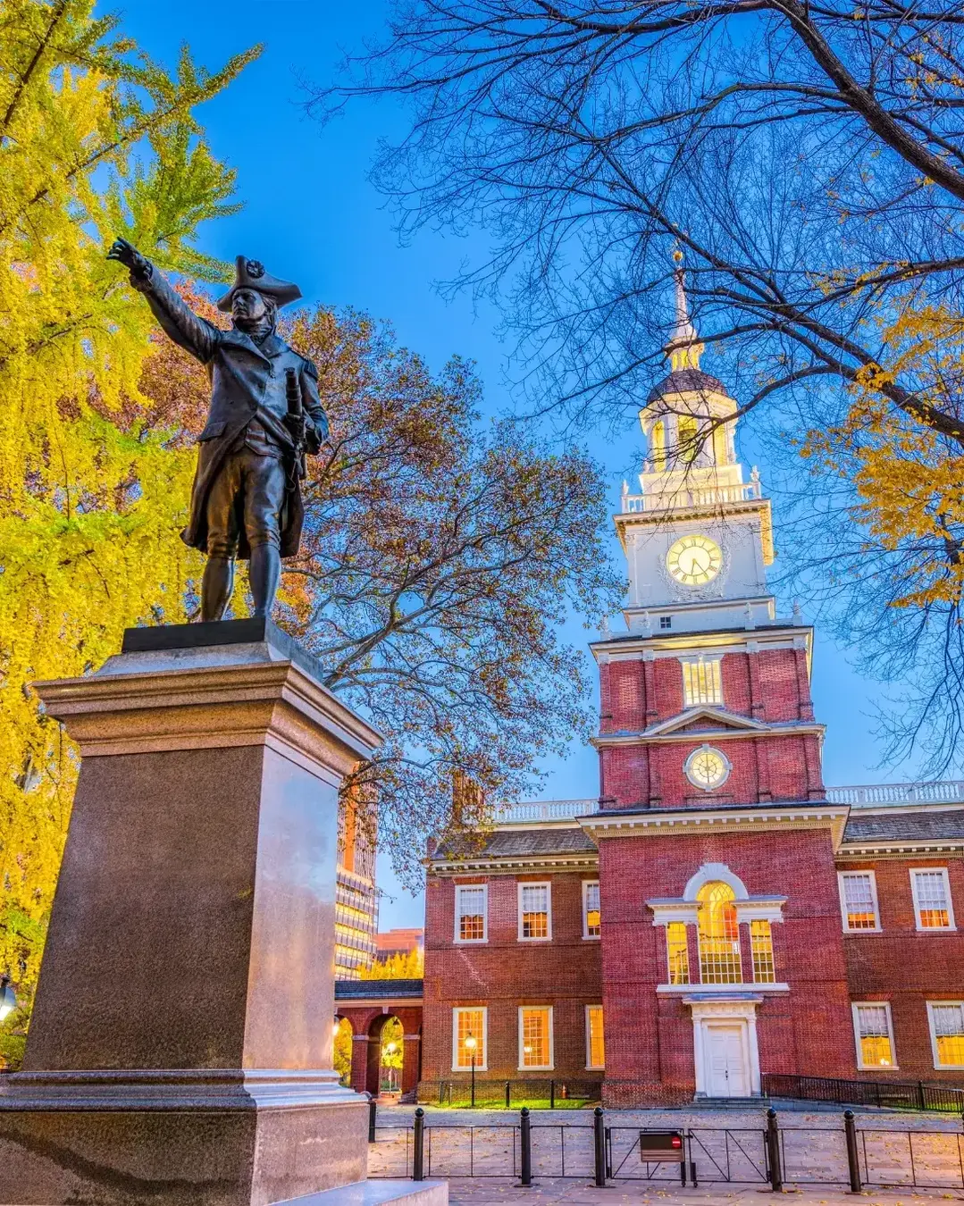 Philadelphia, Pennsylvania, USA at Independence Hall.